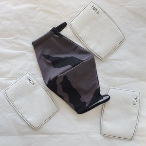 One Darkk Camouflage mask with 3 filters included